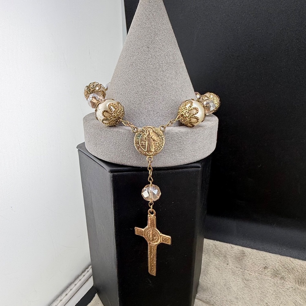 Vintage Travel Rosary‎ Bracelet Gold Tone Bracelet 8.5"